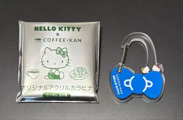 헬로키티 아크릴 카라비너 커피관 콜라보