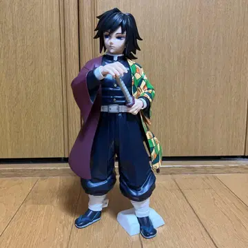 토미오카 기유 피규어