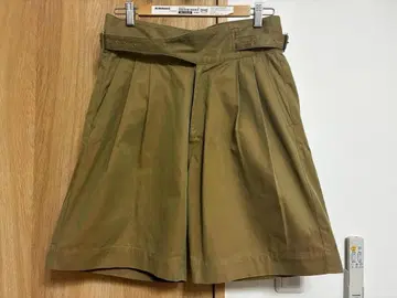 AURALEE FINX CHAMBRAY GURKHA SHORTS 3