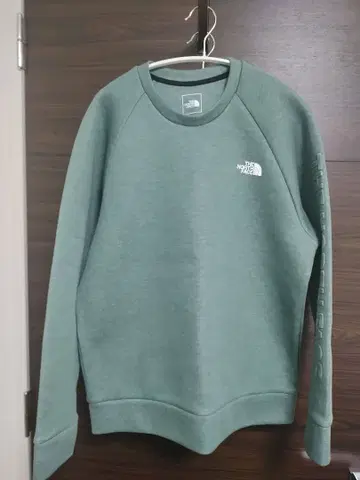 테크 에어 맨투맨 트레이닝복