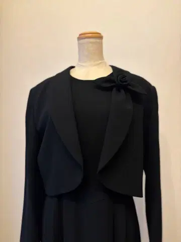 라핀 자켓 드레스 원피스 예복 플라워 모티브