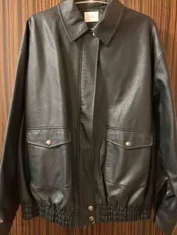 로리즈팜 페이크 가죽 자켓 블랙 미사용 새상품