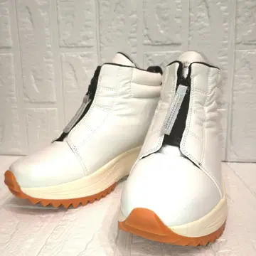 새상품 Noubel Voug Luxe 화이트 통굽 스니커즈 발수 미사용