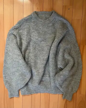 두지엠 클라세 그레이 알파카 니트 스웨터