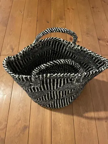 AFRICAN SQUARE, 아크릴 사이잘백