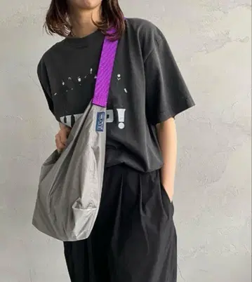 JULY NINE/줄라이나인 별주 SEQUEL 나일론 숄더백.