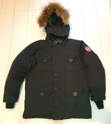 블랙 다운 자켓