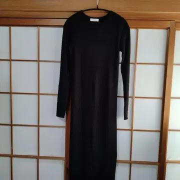 새상품급 Spick & Span 타이트 리브 니트 원피스