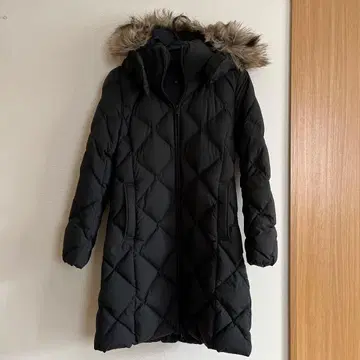 유니클로 여성용 퍼 후드 다운 코트