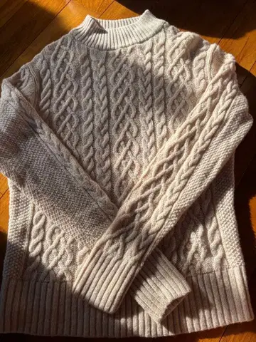울 100% 케이블 니트 스웨터 M