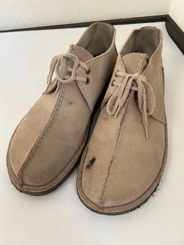 클락스 데저트 트렉