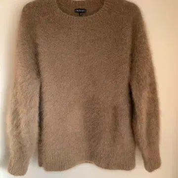 새상품급 INDIVI 인디비 라쿤 100% 복슬복슬 니트