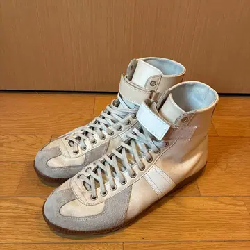 저먼 트레이너 하이컷 스니커즈 벨크로