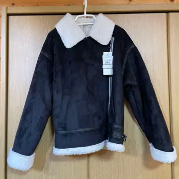 무스탕풍 보아 옷깃 자켓