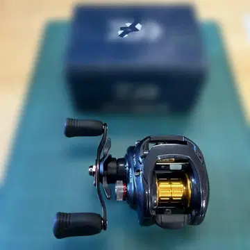 [ 새상품급 ] 17 타투라 100SHL-TW