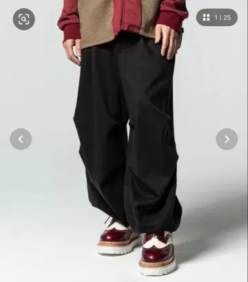 glamb 와이드 팬츠 이지 크롭 헤임턱 팬츠