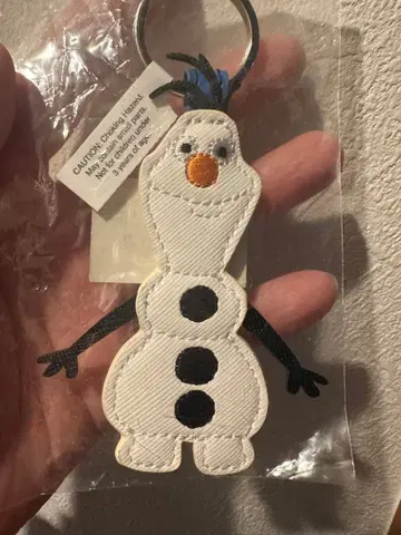 극단 사계절 Disney 올라프 키링