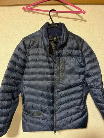 Oakley 네이비 다운 자켓