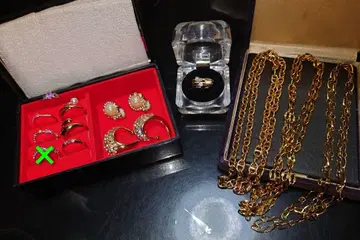 유품 정리 액세서리 묶음 판매