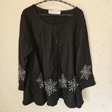 Gracefulille 눈꽃 장식 긴팔 T셔츠