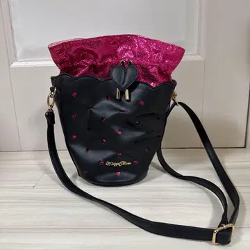 mezzo piano 버킷백