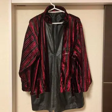 PAO VIVID 스트라이프 자켓