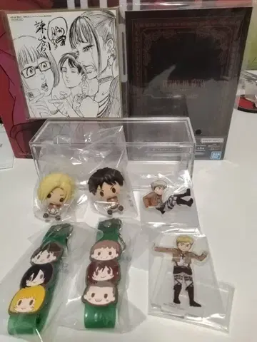 제일복권 진격의 거인 하위상 묶음 판매 + 영화 특전 색지