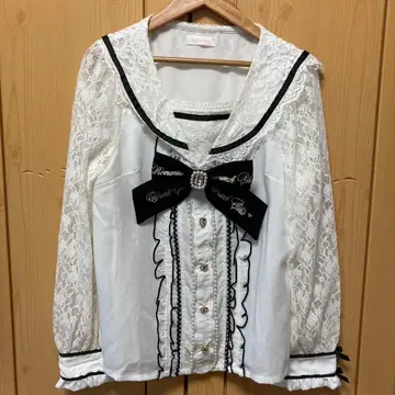 리즈리사 레이스 세일러 카라 긴팔 블라우스