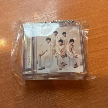 M!LK 미니 재킷 키링