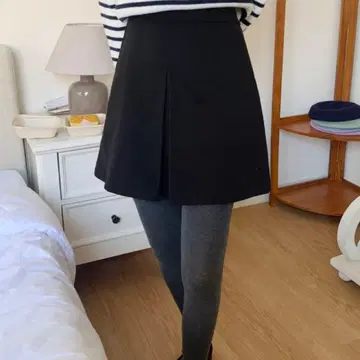 A 라인 미니 스커트 블랙