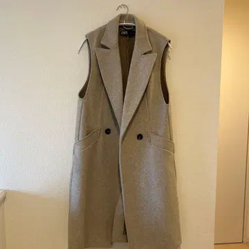 ZARA 베이지 슬리브리스 베스트 S 지레