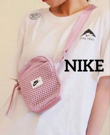 새상품 NIKE 에어코어 스몰 아이템 숄더백 로고 핑크