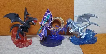 유희왕 데스크탑 컬렉션 푸른 눈의 백룡 블랙 매지션 붉은 눈의 흑룡