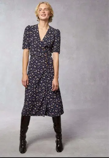 네이비 꽃무늬 랩 원피스 반팔