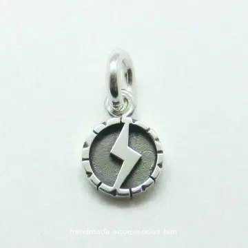 살짝 더한 네이티브 라이트닝 볼트 펜던트 실버 925