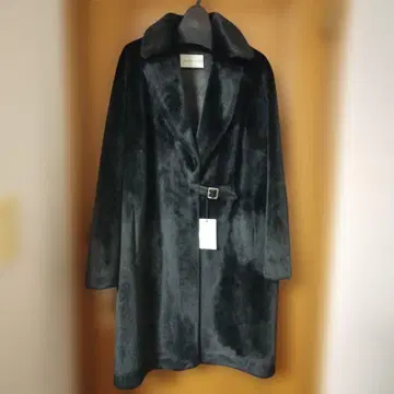 택 포함 새상품 GALLERY BEIGE 블랙 퍼 롱 코트 F 사이즈