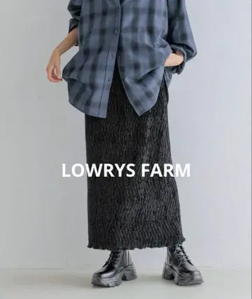 LOWRYS FARM 샤이니 벨로아 타이트 SK 스커트 블랙