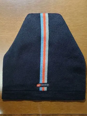 NIKE 니트 모자 블랙