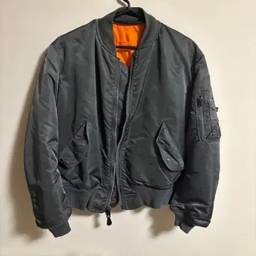 MA-1 플라이트 자켓