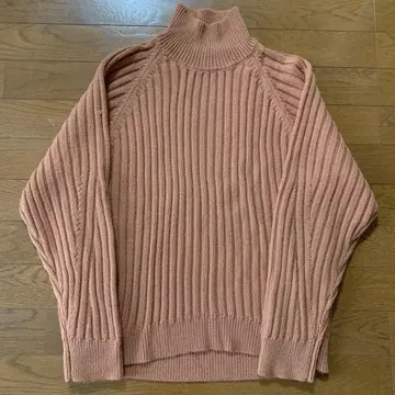 SHIPS quaranciel 카란시엘 리브 터틀 케이블 니트 새상품급