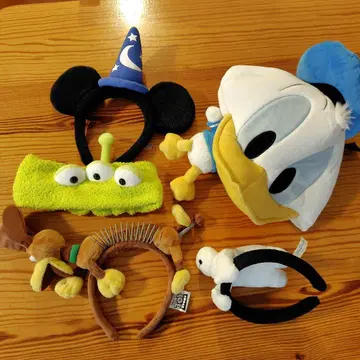 디즈니 캐릭터 머리띠와 모자 5세트