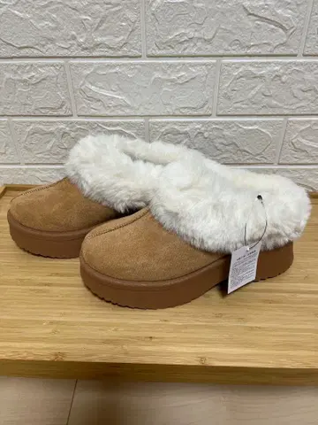 통굽 무스탕 샌들 보아 사보 샌들 무스탕 부츠