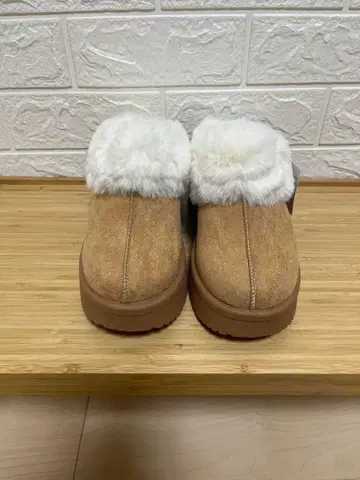 통굽 무스탕 샌들 보아 사보 샌들 어그 부츠 M 사이즈 23.5cm