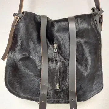 FLORIAN DENICOURT 플로리앙 뒤니쿠르 총 송치 숄더백