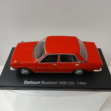 아셰트 일본산 명차 컬렉션 1/24 닷선 블루버드 1600sss