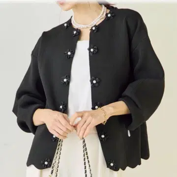 frene 가디건 플라워 모티브 버튼 스캘럽