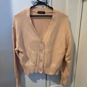 그린 레이블 릴랙싱 베이지 가디건