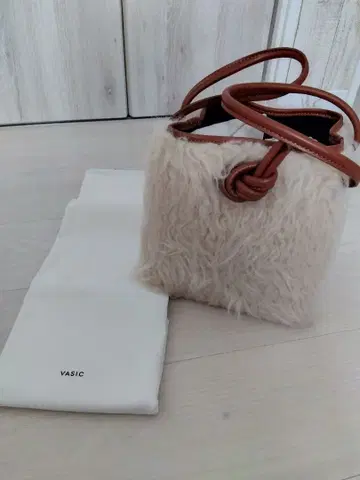 VASIC 숄더백 베이지 에코퍼