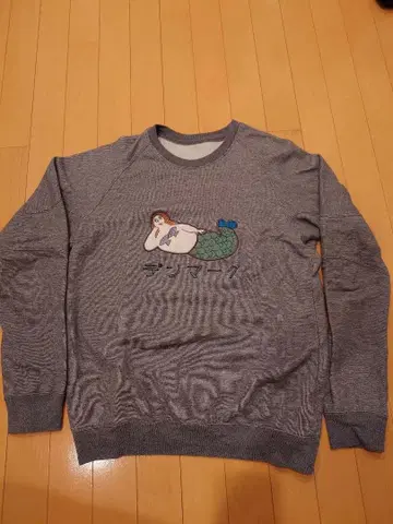 브루나보인 수베니어 맨투맨 덴마크 사이즈 L 새상품급