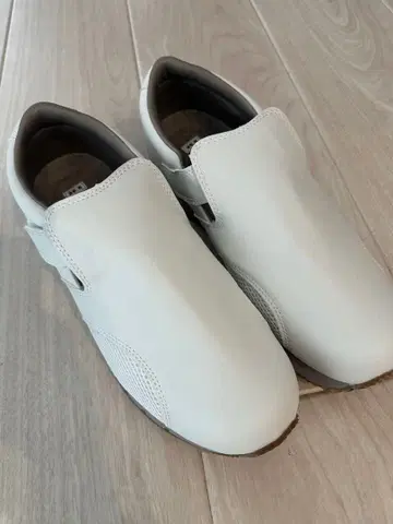 [나가이 레벤 간호사 신발 26.5cm]